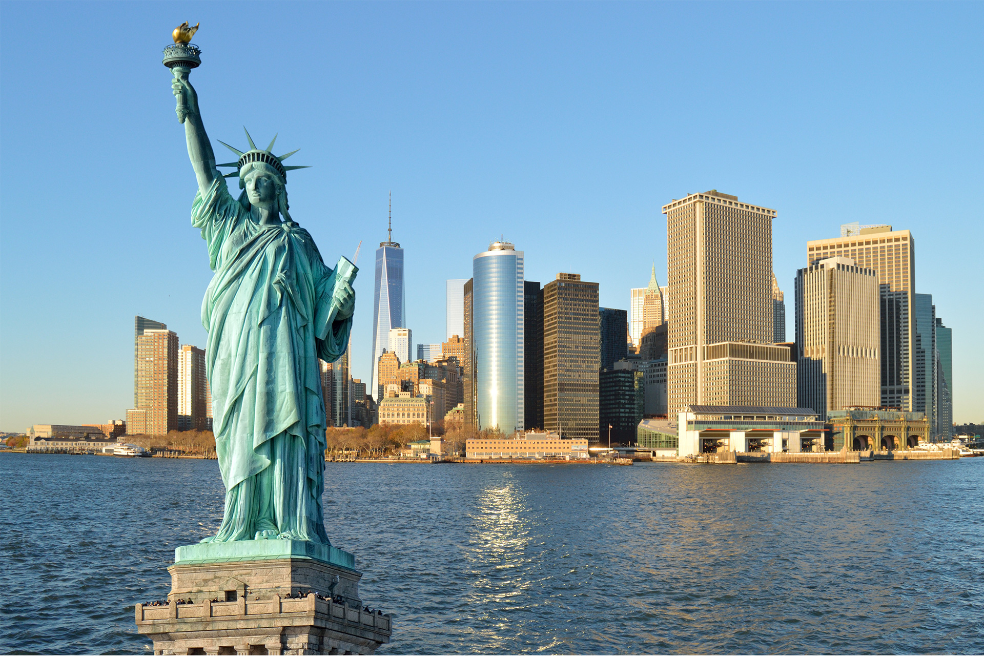 探索免费美国主机：无限流量与顶级性能的完美结合-亿动网